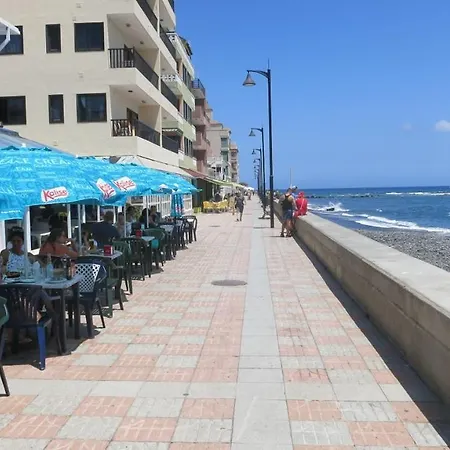 아파트 With Large Relax Terrace And Equipment *