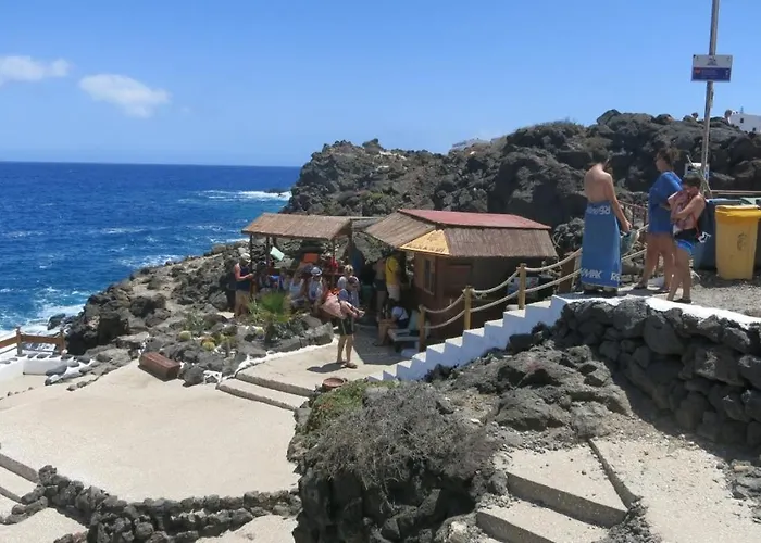 With Large Relax Terrace And Equipment Daire *