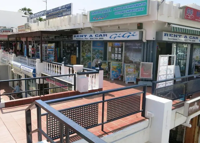 Daire With Large Relax Terrace And Equipment