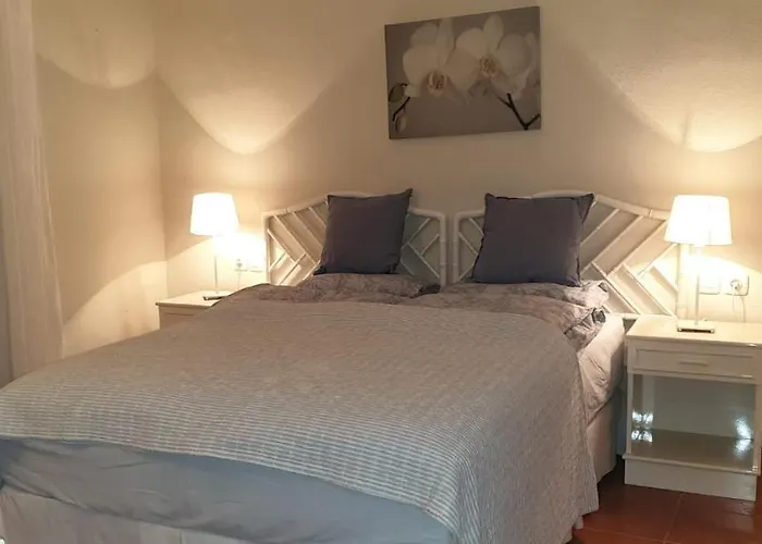 With Large Relax Terrace And Equipment Daire *