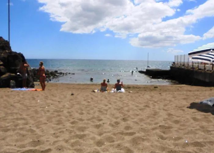 With Large Relax Terrace And Equipment Apartman